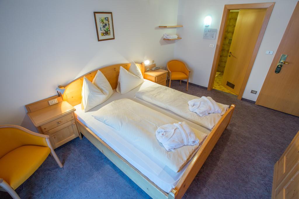 Good Life Hotel Zirm Obereggen Δωμάτιο φωτογραφία